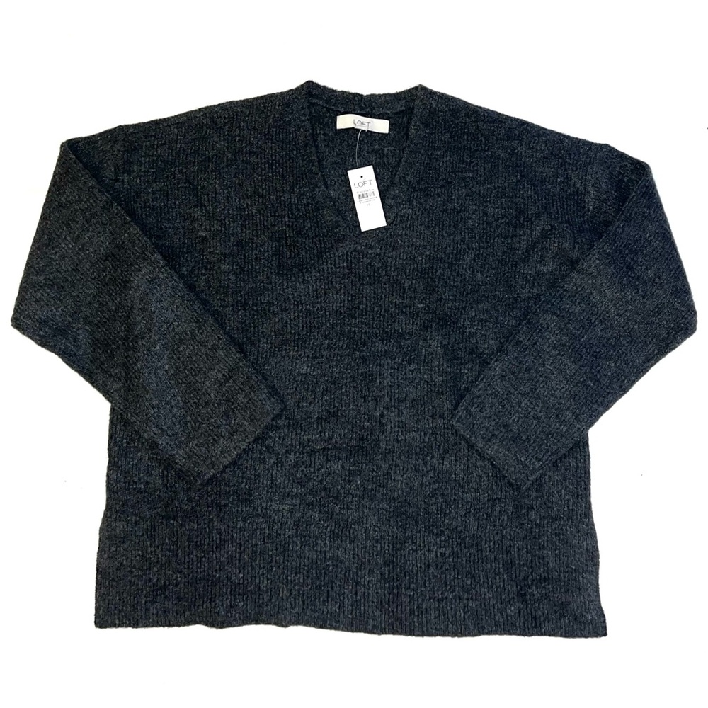 Ann Taylor Loft NEW Gray Oversized Pullover V-Neck Sweater Sz M